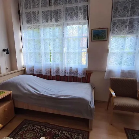 - Balaton 18521 * Balatonföldvár