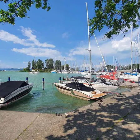 - Balaton 18521 Lejlighed *