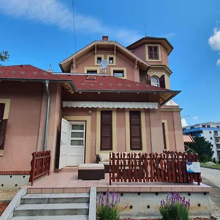 - Balaton 18521 Balatonföldvár