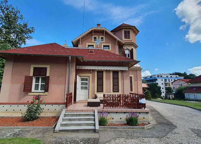 - Balaton 18521 Apartment