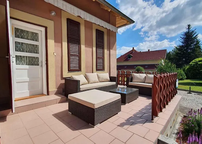 - Balaton 18521 Balatonfoldvar